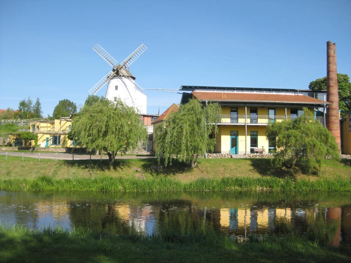 Doppelzimmer 13 Gaestehaus Muehlenstein Bad Sulze Εξωτερικό φωτογραφία